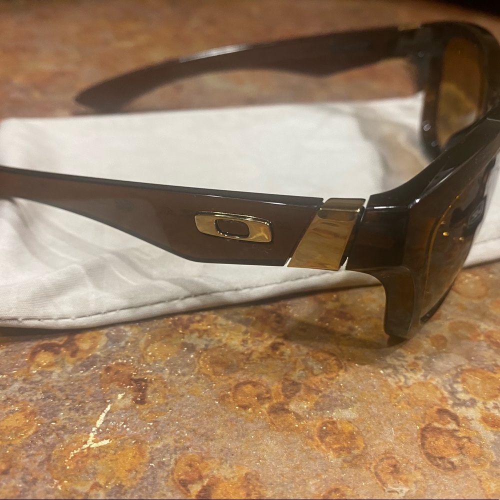 Oakley Jupiter Polarized glasses (brown)
